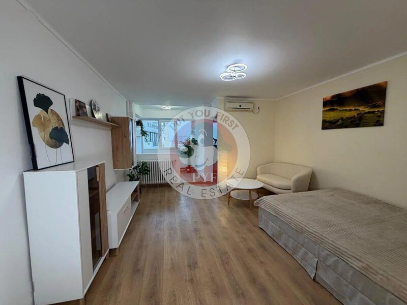 Bulevardul Ferdinand I | Garsoniera | Semidecomandata | 30mp | B12431